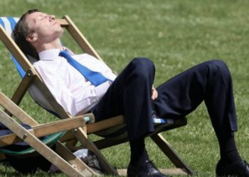Study: People Over 40 Should Only Work 3 Days A Week