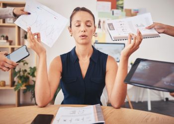 Mindfulness in Minutes: Simple Practices for Busy People!