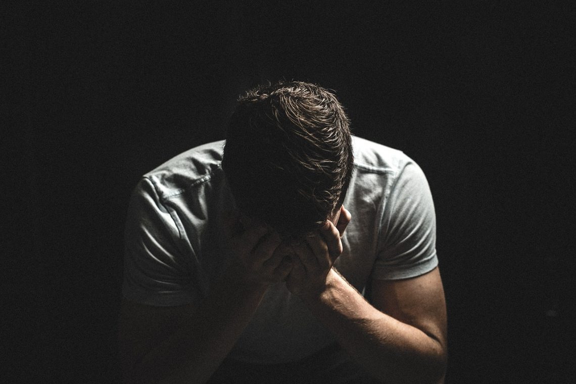 New Research Shows Suicide Rates Do Not Spike During the Holiday Season